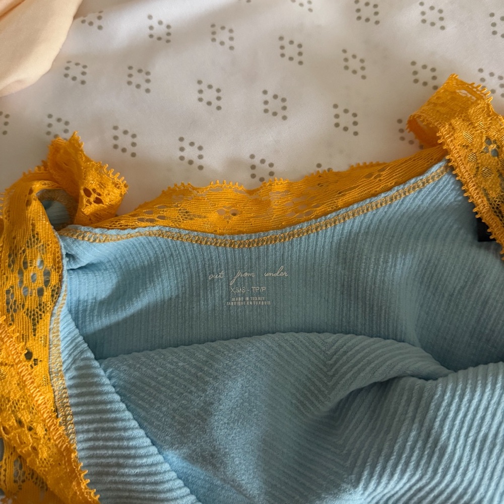 Urban Outfitters Blue and Orange Lace Crop Top - Picture 3 of 3